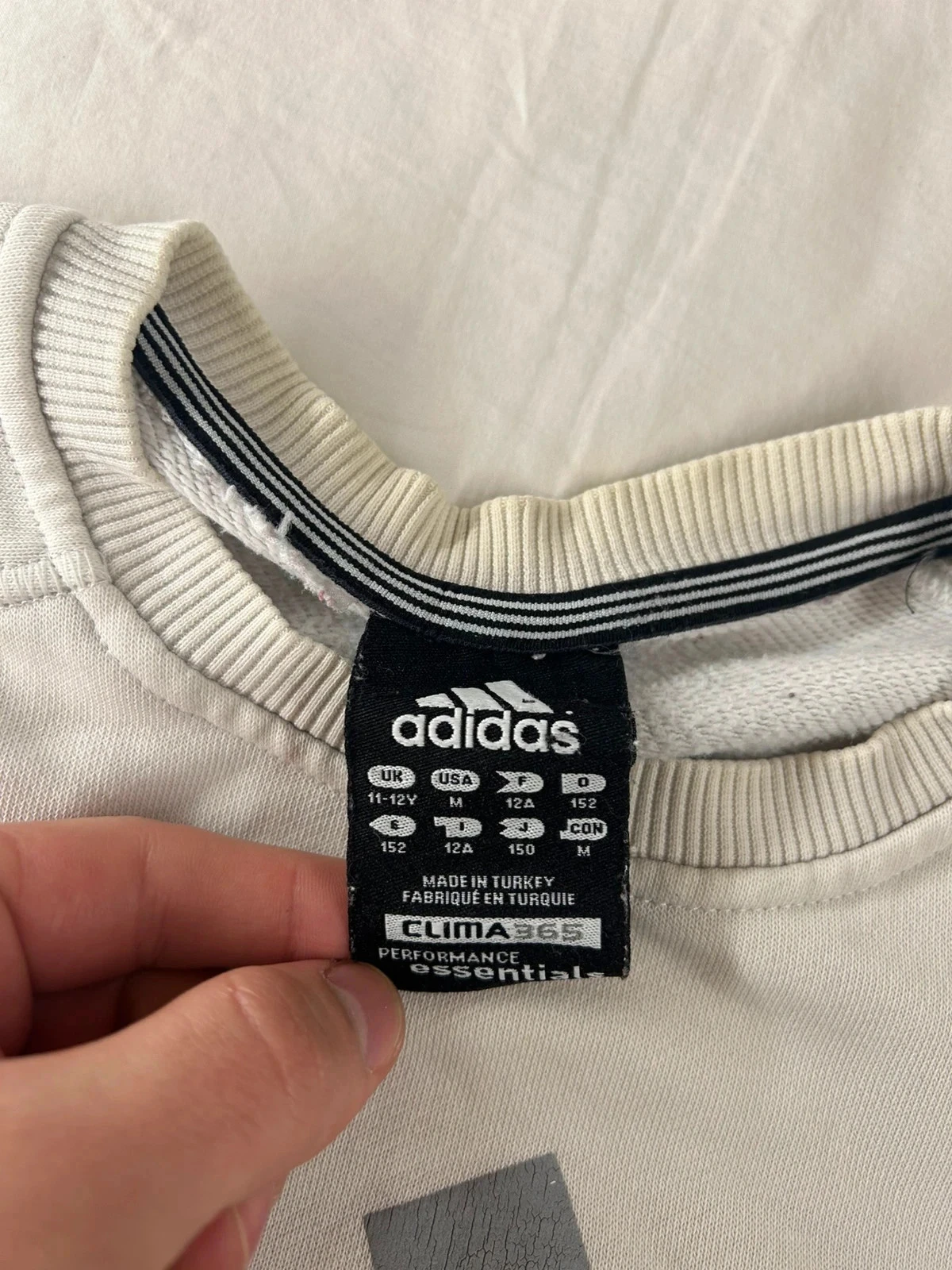 Vintage white adidas retro 90s 2000s style sweater – photo 6